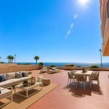 Venta de apartamento en planta media en Fuengirola