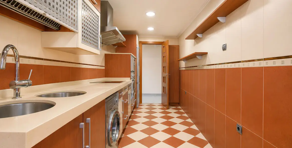 Продажа апартаментов на среднем этаже в Fuengirola 12