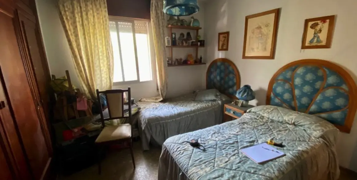 Sale of middle floor apartment in Marbella 5
