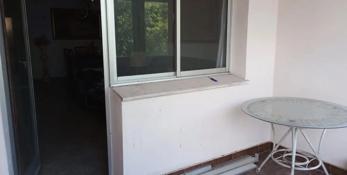 Sale of middle floor apartment in Marbella 13