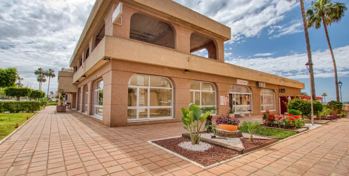 Sale of commercial premises in Centro Internacional 2