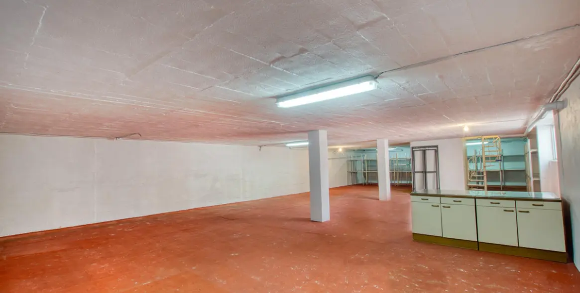 Sale of commercial premises in Centro Internacional 17