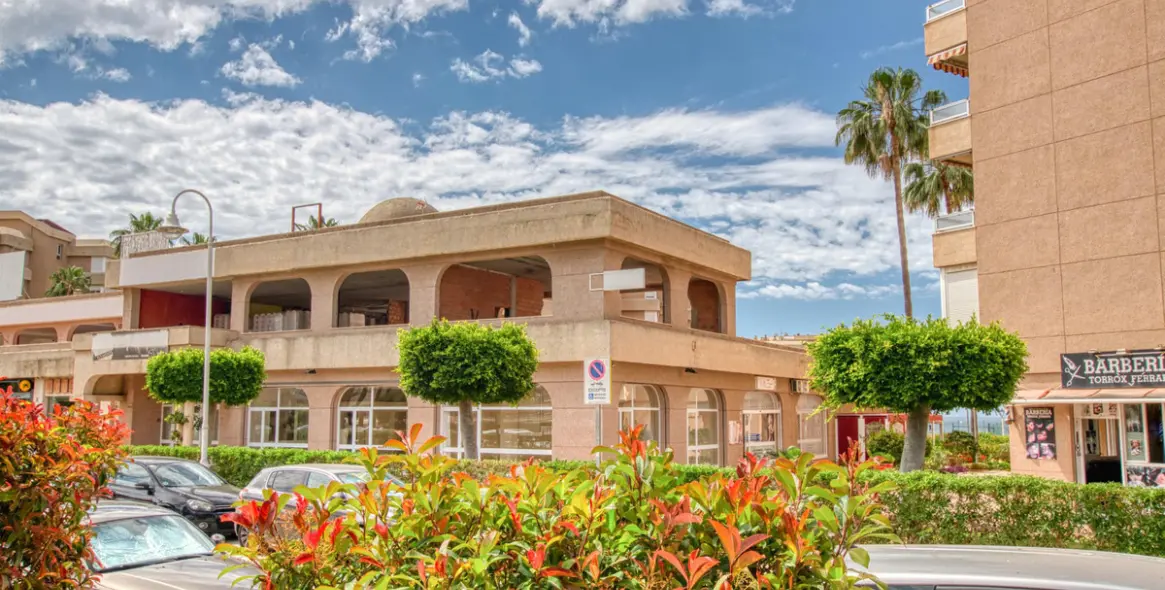 Sale of commercial premises in Centro Internacional 22