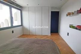 Image 37 thumb