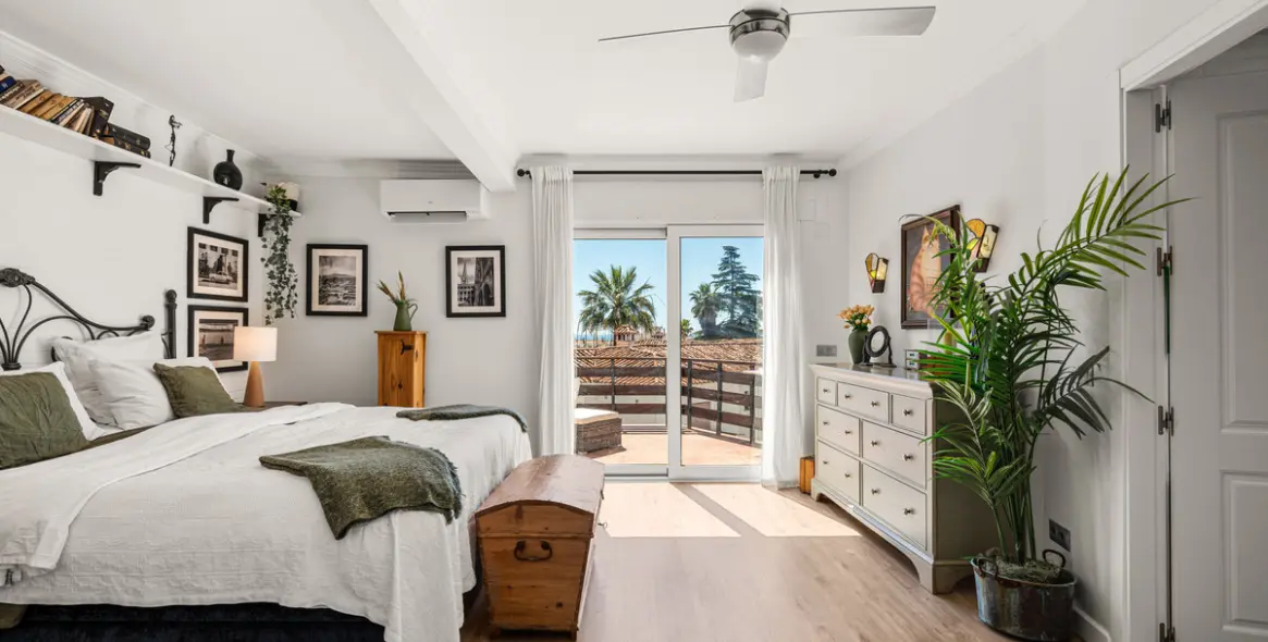 Venta de villa independiente en Marbella 2