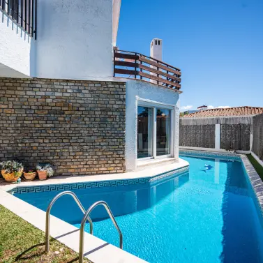 Venta de villa independiente en Marbella