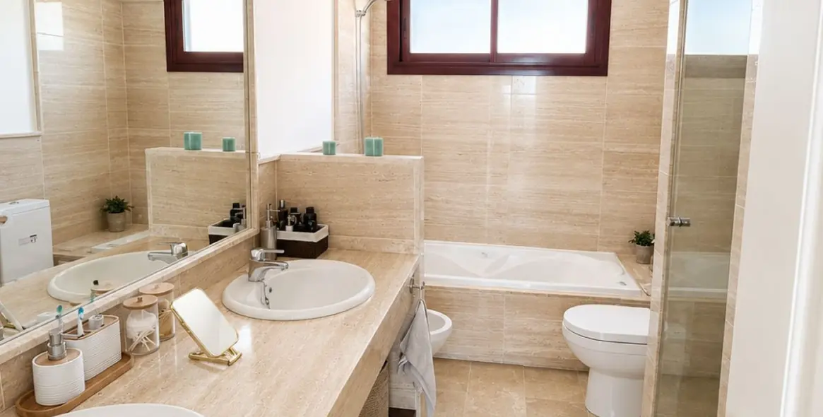 Venta de casa pareada en Benahavís 9