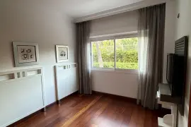 Image 4 thumb
