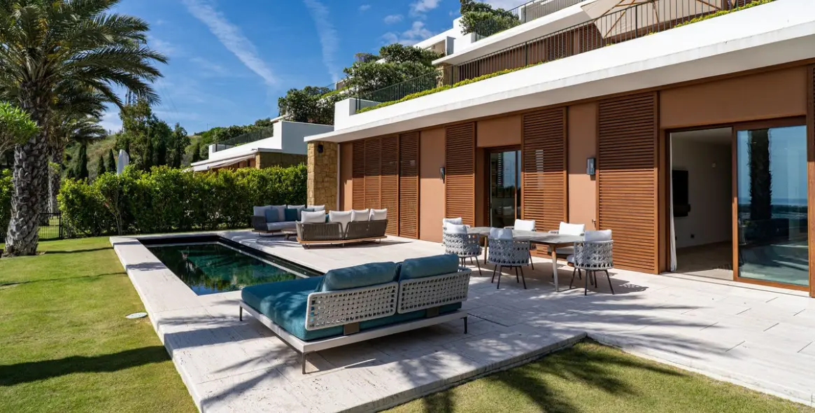 Venta de apartamento en planta baja en Casares 5