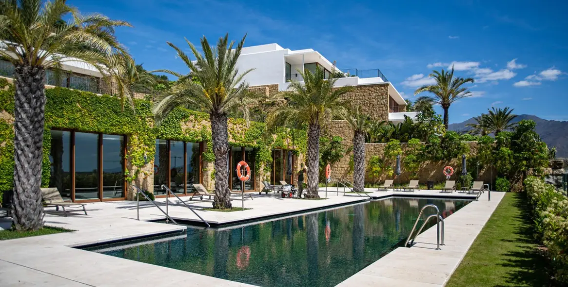 Venta de apartamento en planta baja en Casares 42