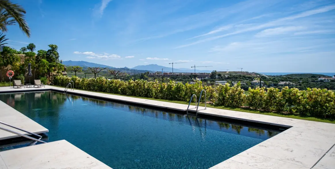 Venta de apartamento en planta baja en Casares 48