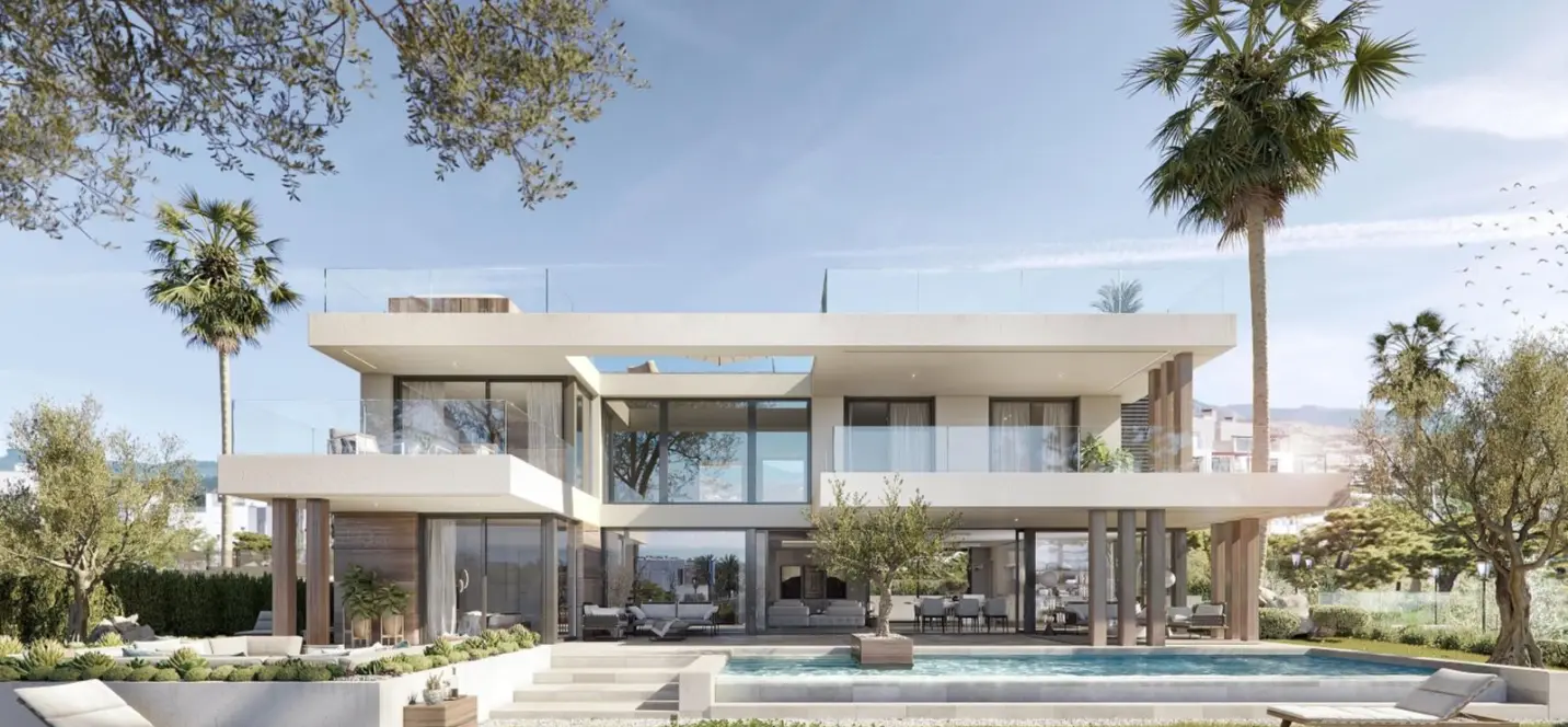 Venta de villa independiente en Estepona 1