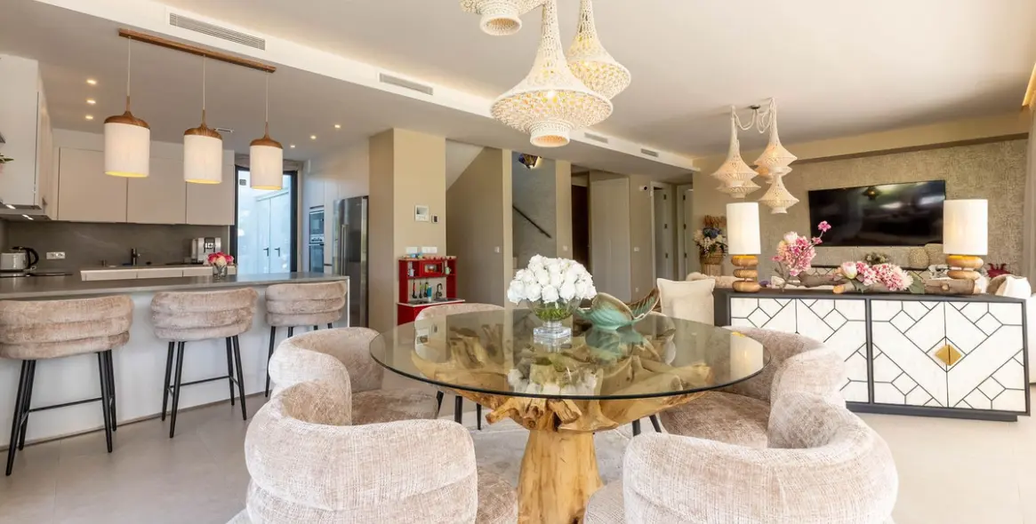 Venta de villa independiente en La Cala Golf 8