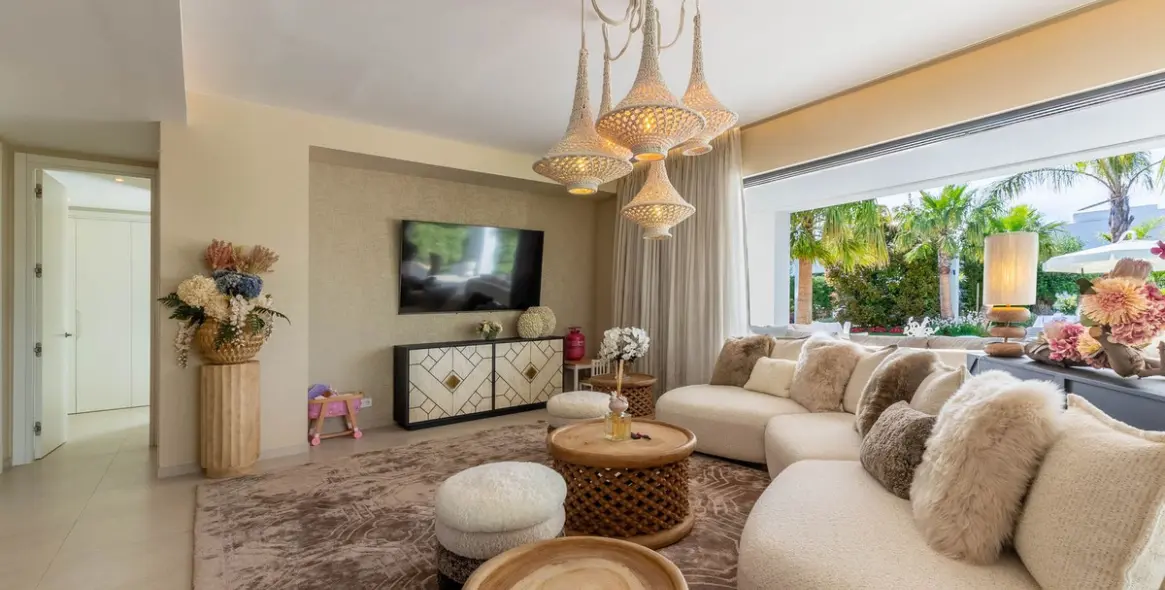 Venta de villa independiente en La Cala Golf 10