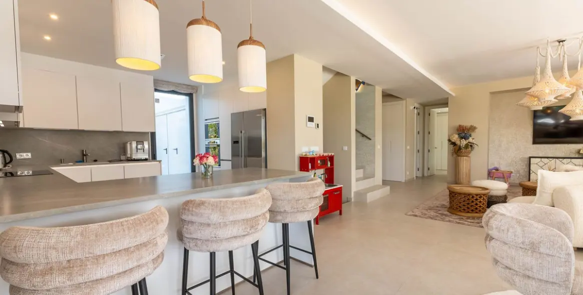 Venta de villa independiente en La Cala Golf 18