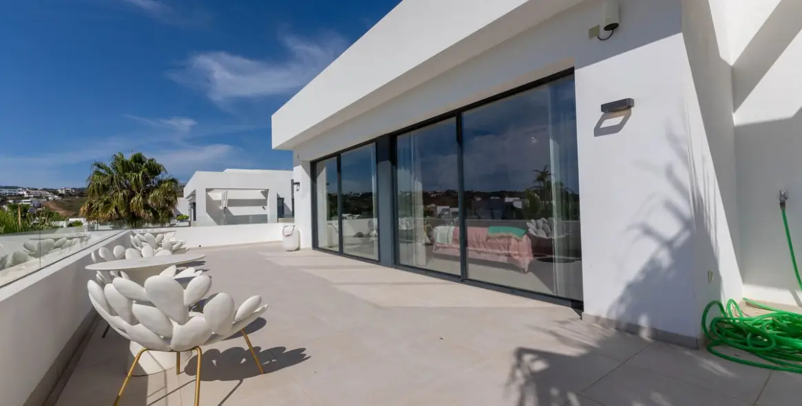 Venta de villa independiente en La Cala Golf 38