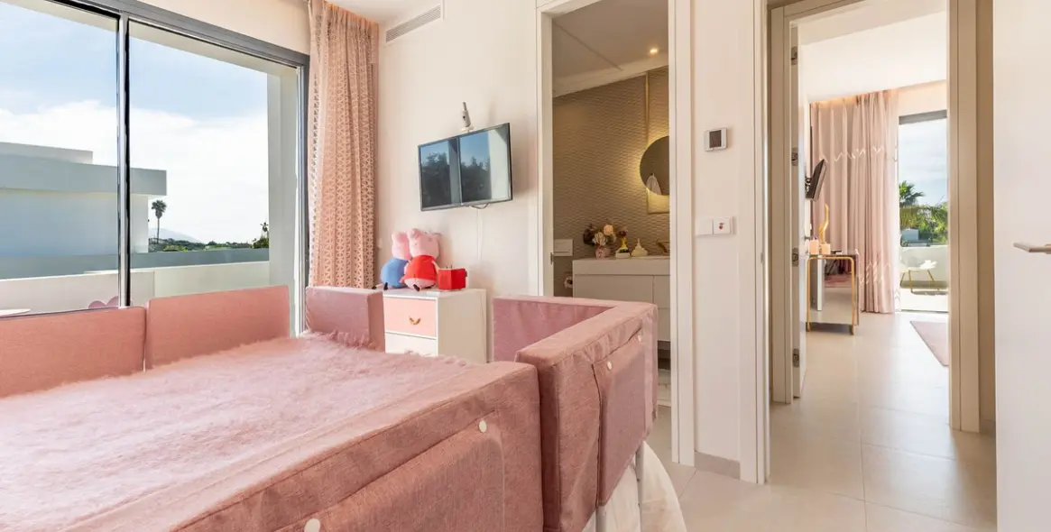 Venta de villa independiente en La Cala Golf 42
