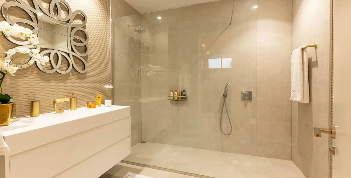 Venta de villa independiente en La Cala Golf 107
