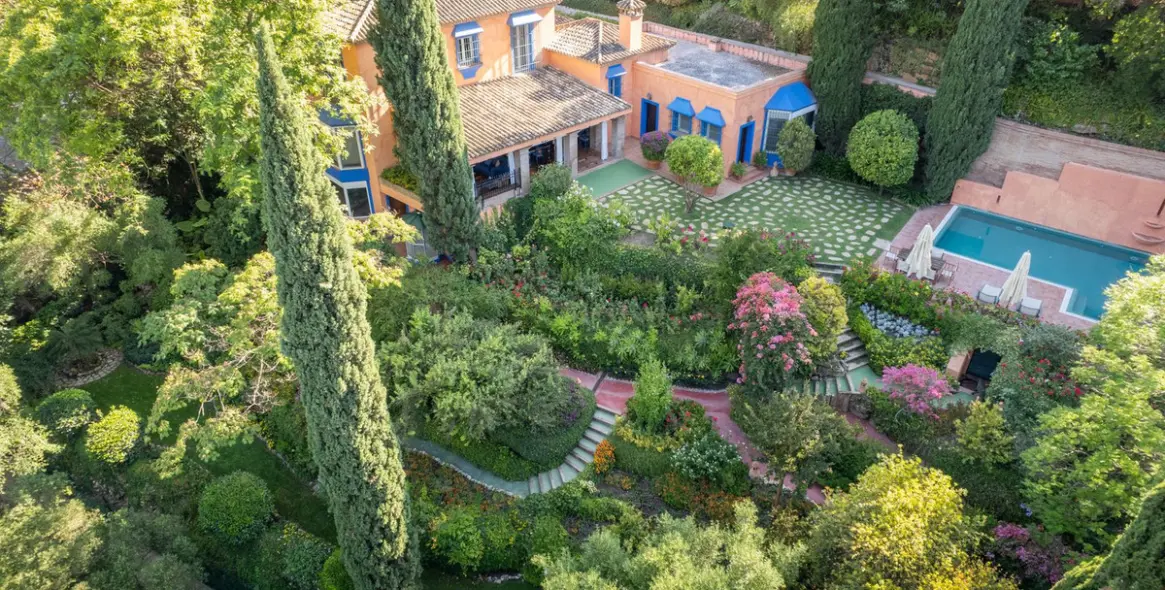 Venta de villa independiente en Benahavís 1