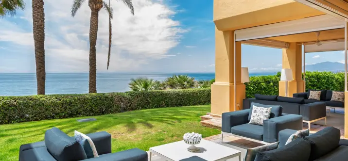 Venta de apartamento en planta baja en Río Real 0