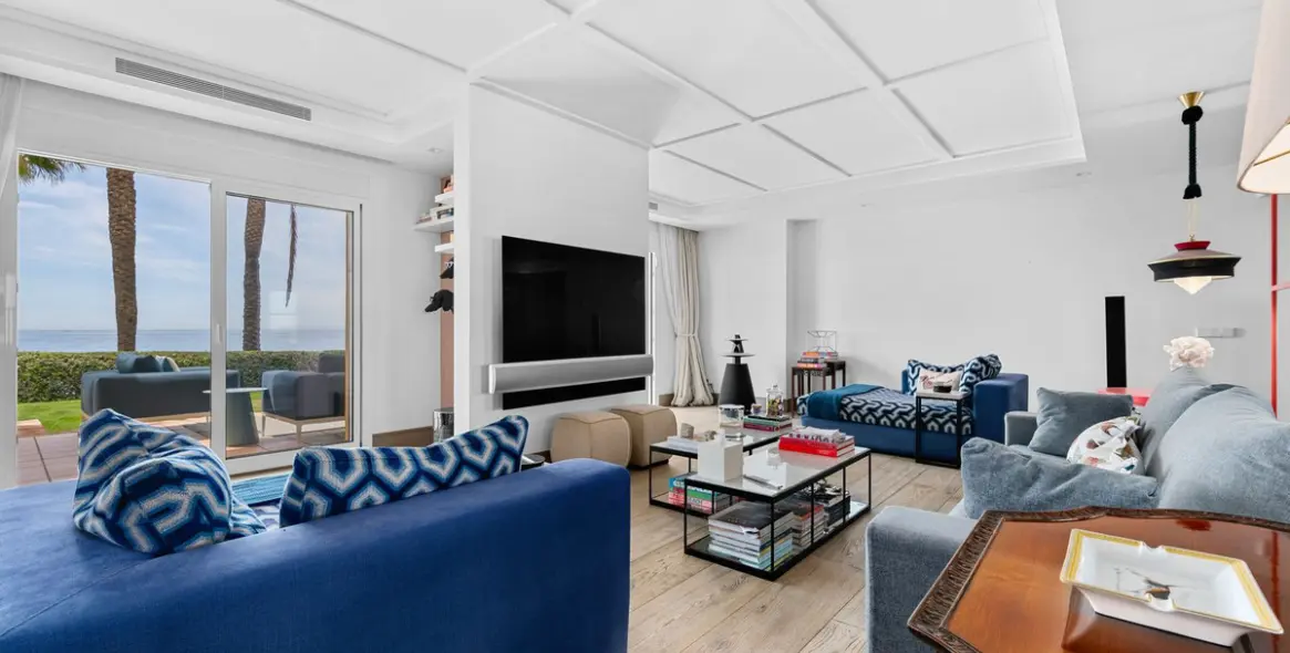 Venta de apartamento en planta baja en Río Real 3