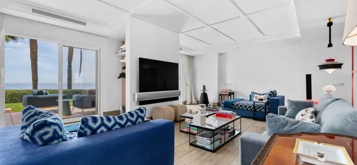 Venta de apartamento en planta baja en Río Real 2