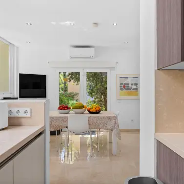 Venta de apartamento en planta baja en Río Real