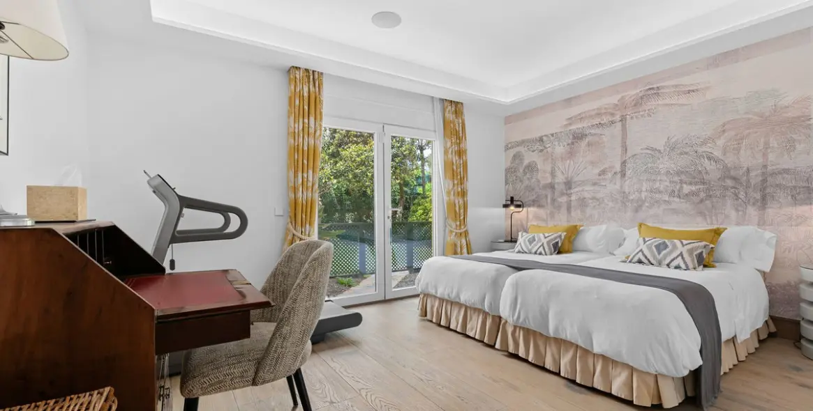 Venta de apartamento en planta baja en Río Real 13