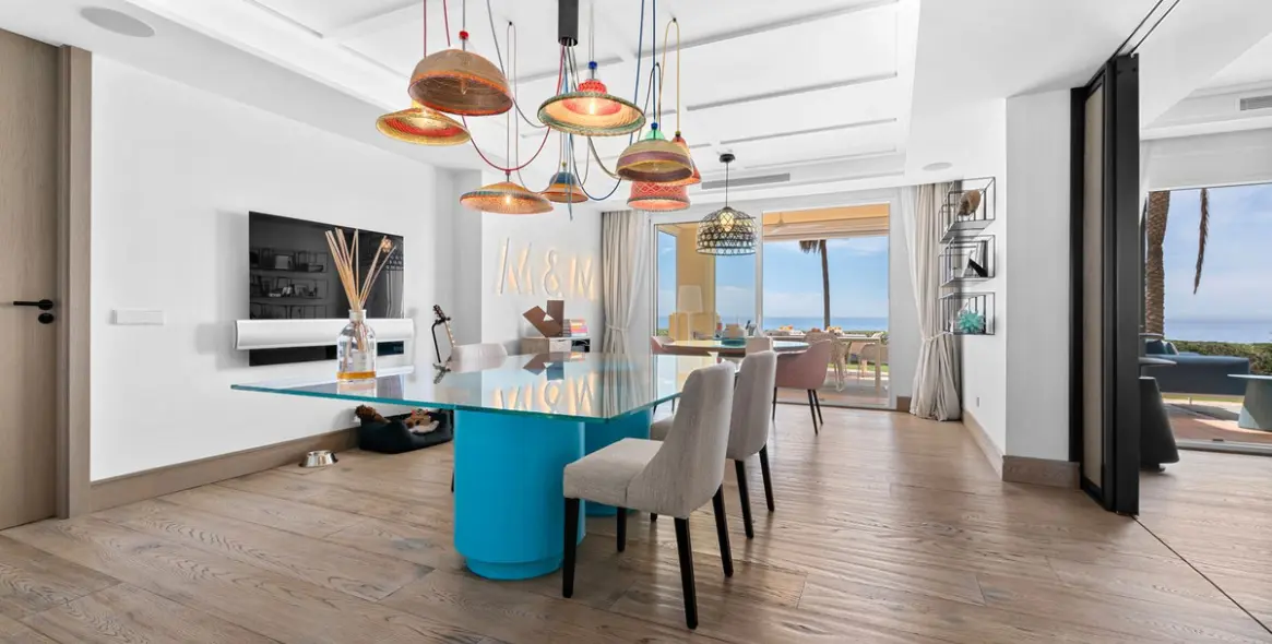 Venta de apartamento en planta baja en Río Real 18