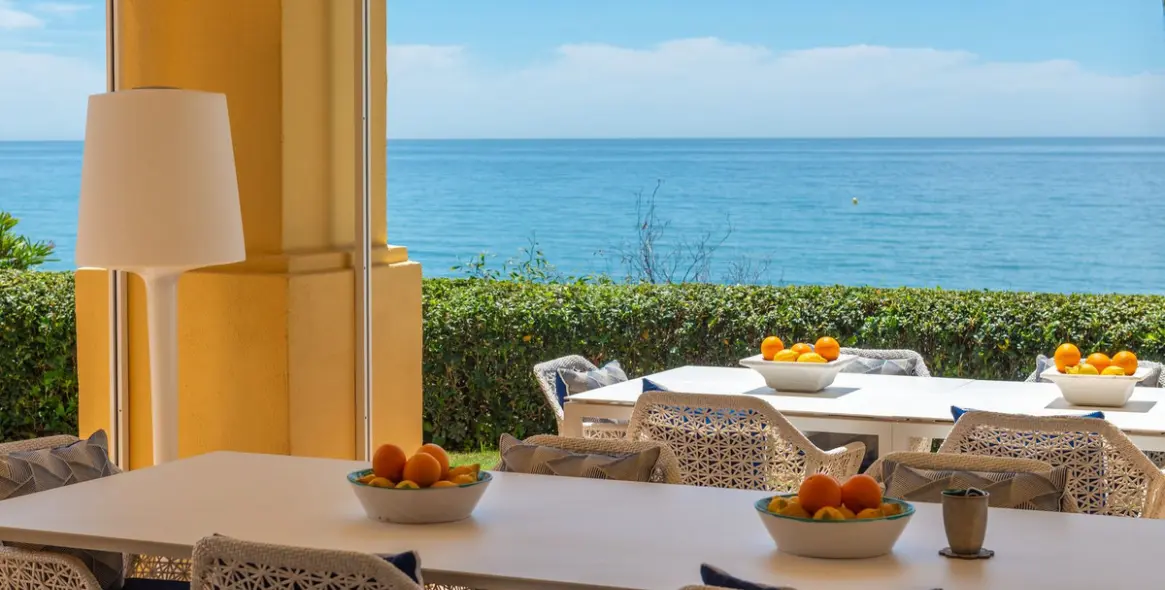Venta de apartamento en planta baja en Río Real 42