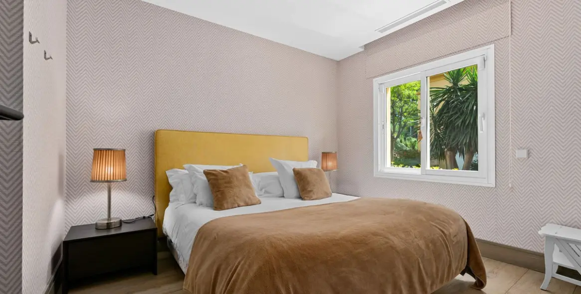 Venta de apartamento en planta baja en Río Real 89