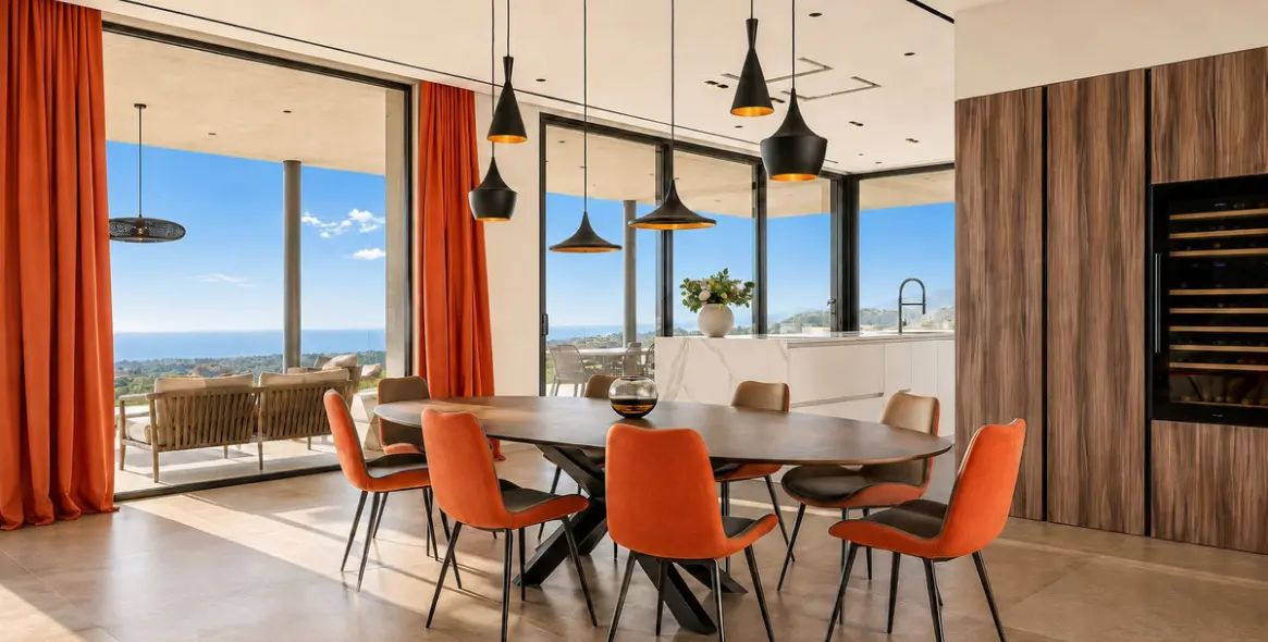 Sale of detached villa in Benahavís 13