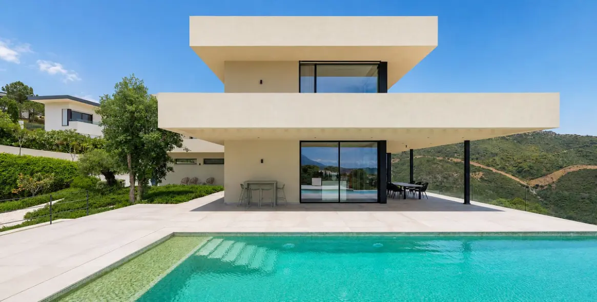 Sale of detached villa in Benahavís 22