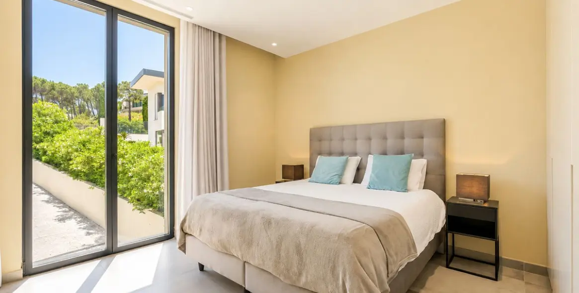 Sale of detached villa in Benahavís 52