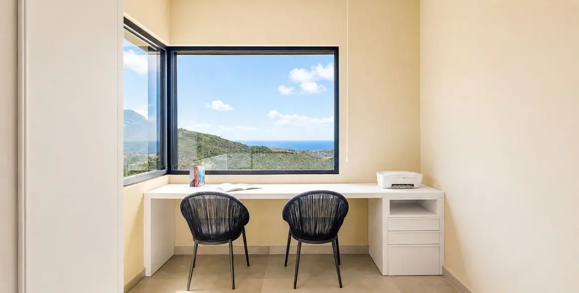 Sale of detached villa in Benahavís 69