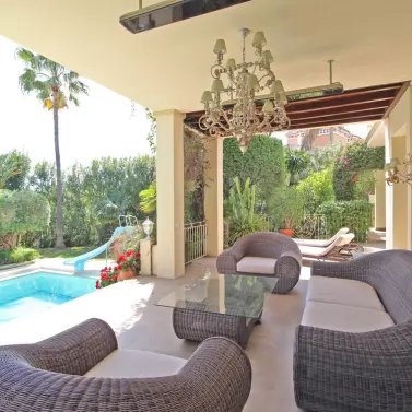 Venta de villa independiente en Bahía de Marbella