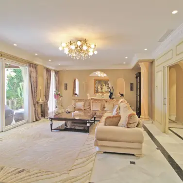 Venta de villa independiente en Bahía de Marbella