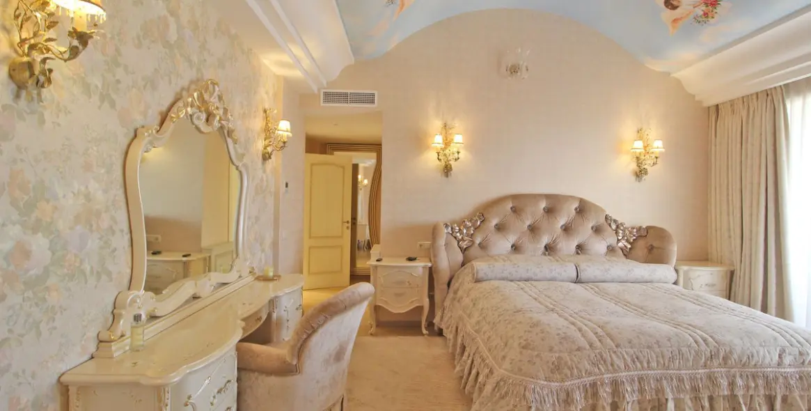 Venta de villa independiente en Bahía de Marbella 33