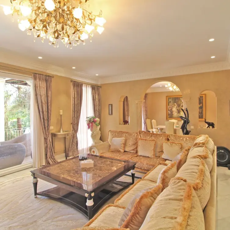 Venta de villa independiente en Bahía de Marbella