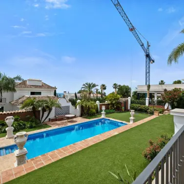 Venta de villa independiente en Sierra Blanca