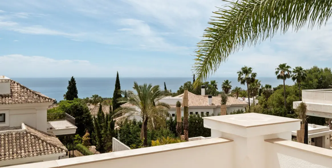 Venta de villa independiente en Sierra Blanca 27