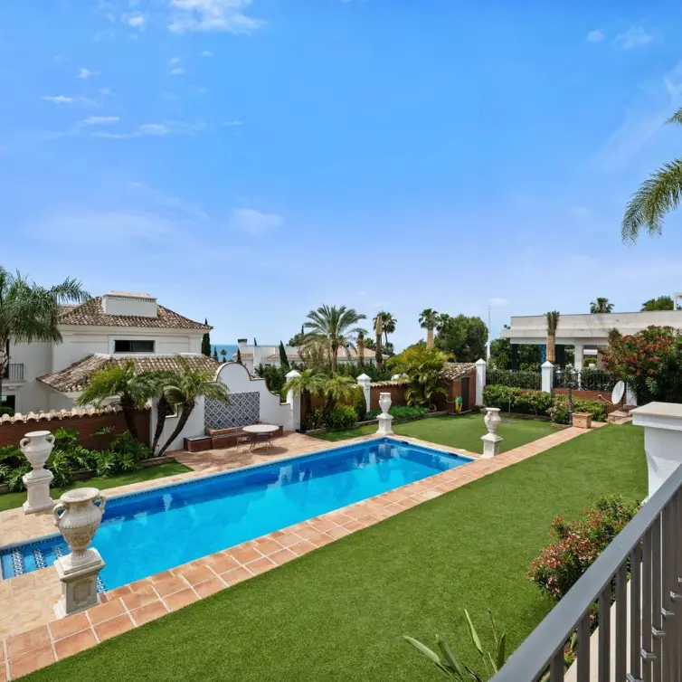 Venta de villa independiente en Sierra Blanca