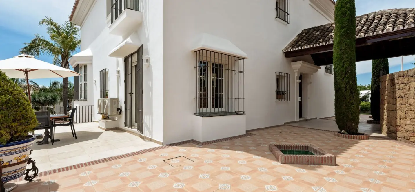 Venta de villa independiente en Sierra Blanca 4