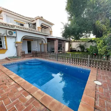 Long-term rent of detached villa in Marbella