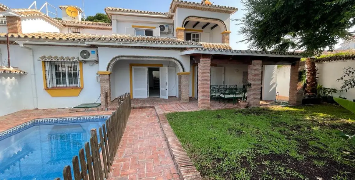 Long-term rent of detached villa in Marbella 3