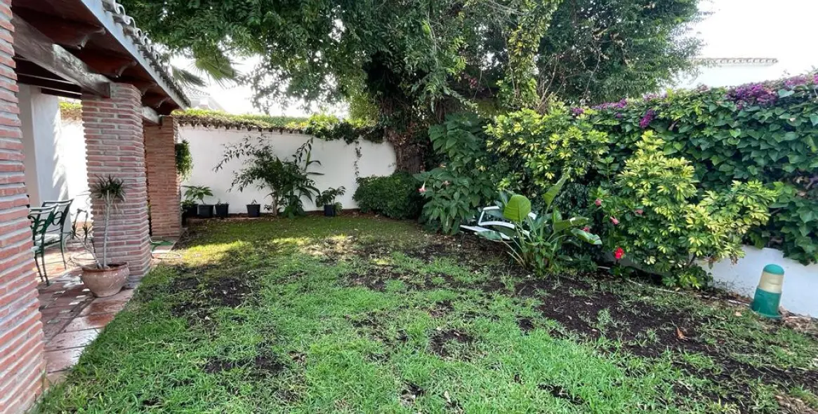 Long-term rent of detached villa in Marbella 4