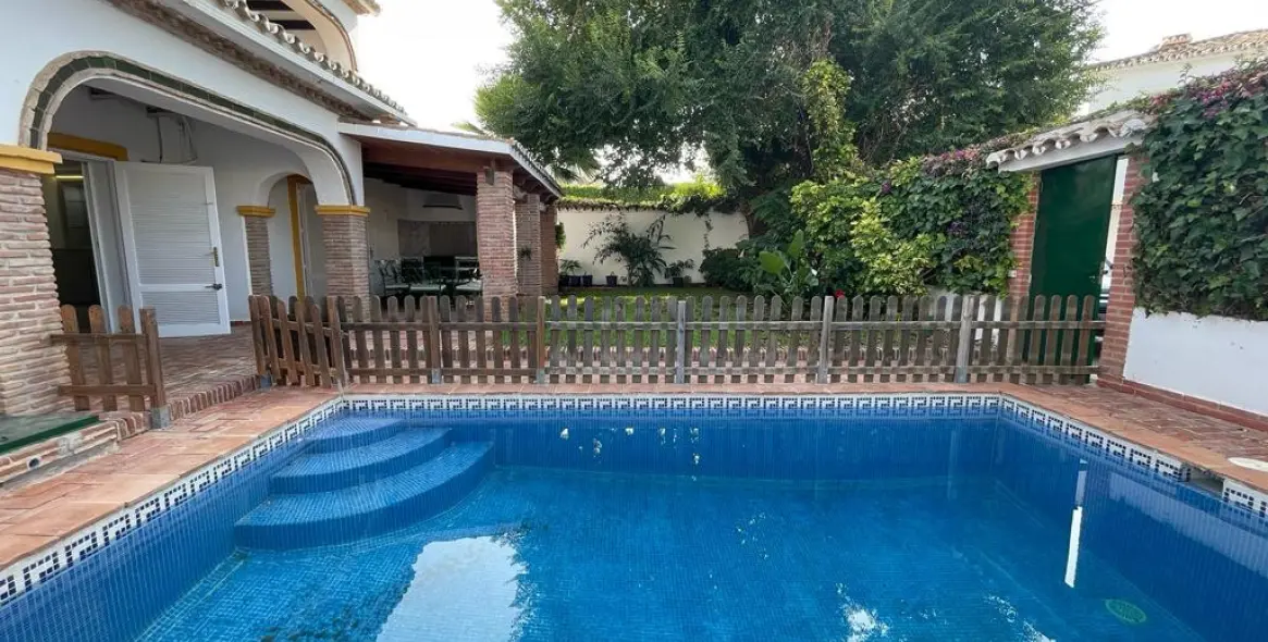 Long-term rent of detached villa in Marbella 6