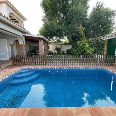 Long-term rent of detached villa in Marbella