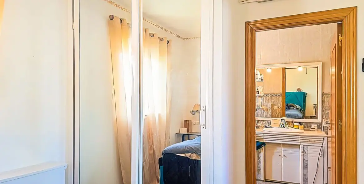Sale of detached villa in Viñuela 16