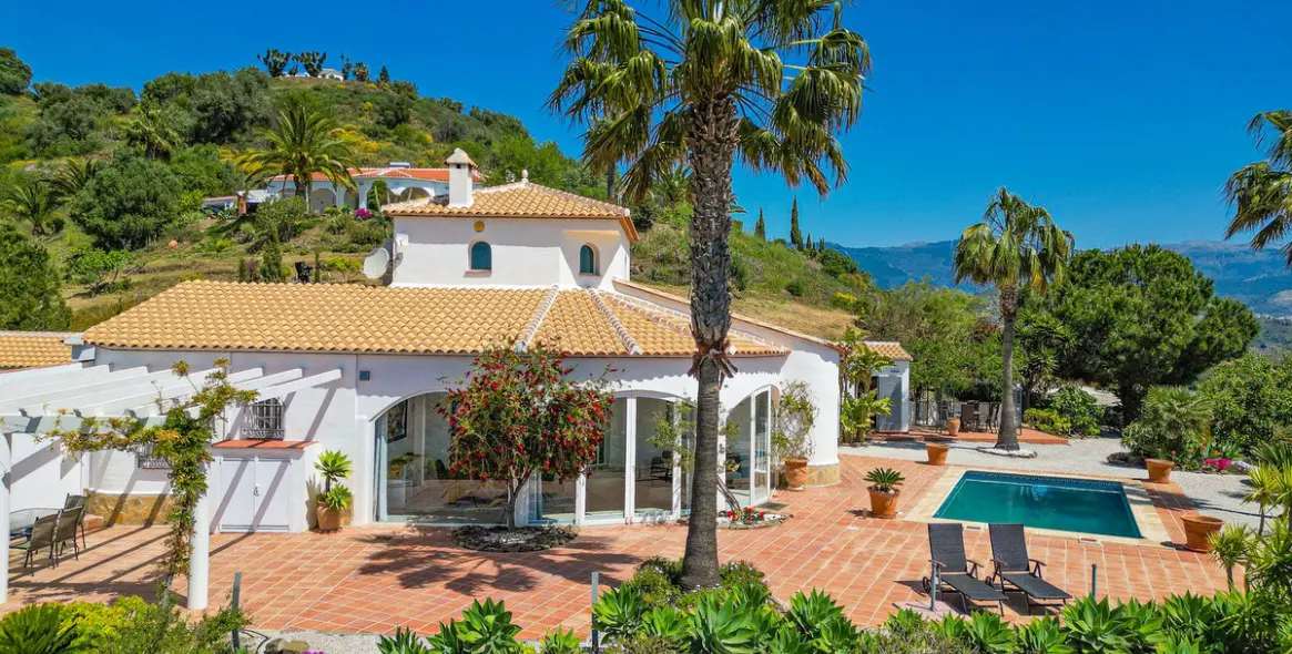 Venta de villa independiente en Arenas 1